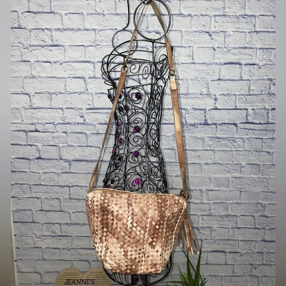 Hobo International Women's Leather Crossbody Bag Woven Tassel Fringe Brown